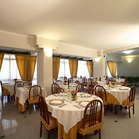 Albergo Terme Santamaria Castelforte Exterior photo
