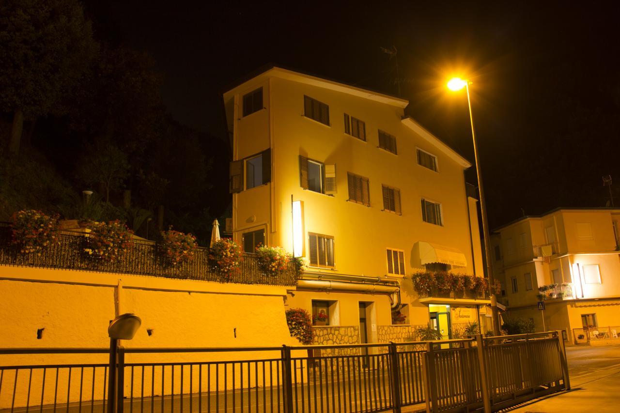 Albergo Terme Santamaria Castelforte Exterior photo